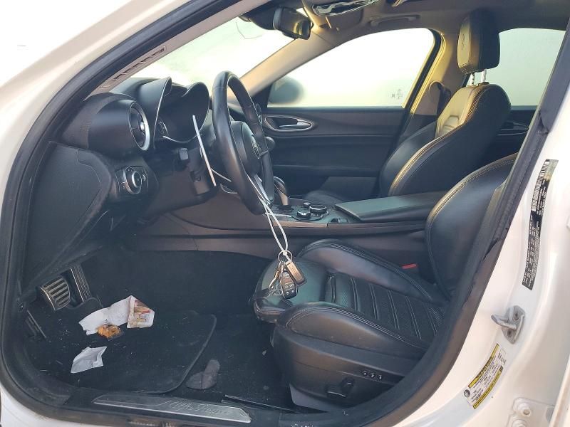 2017 Alfa Romeo Giulia ti