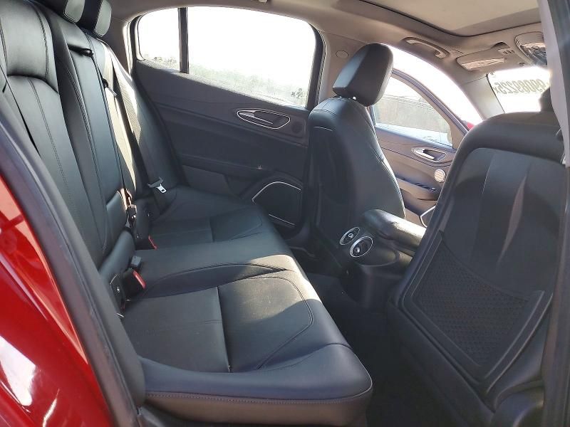 2019 Alfa Romeo Giulia ti