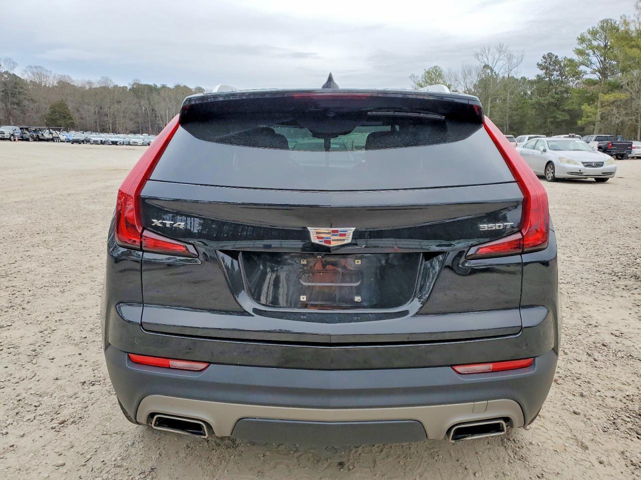 2023 Cadillac XT4 Premium Luxury