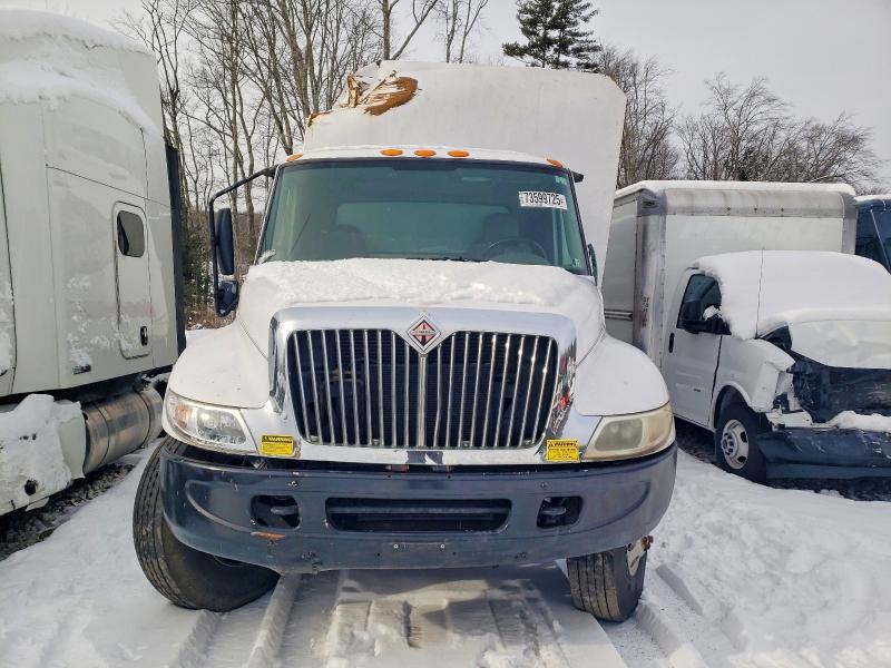 2005 International 4000 4300