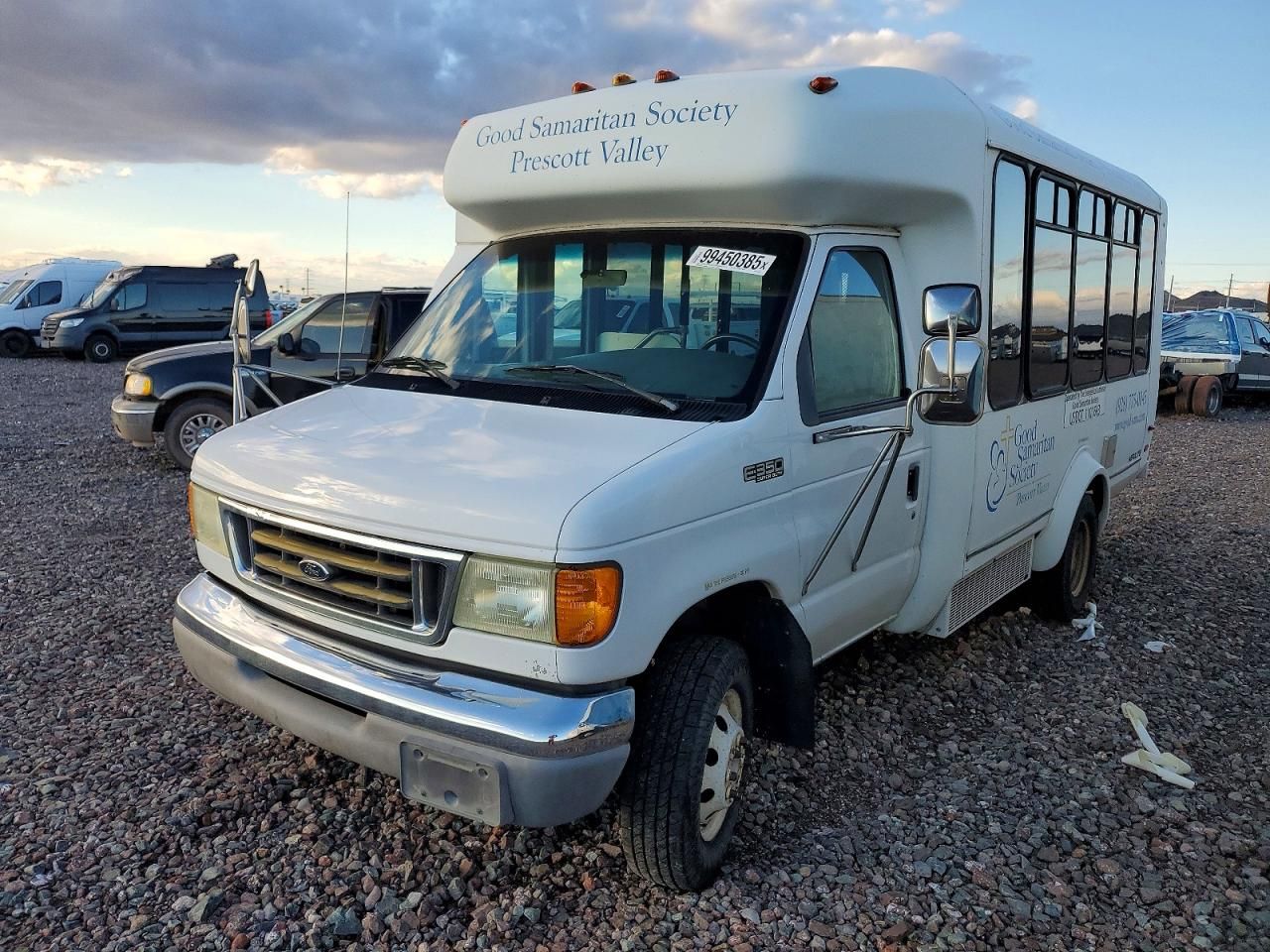 2003 Ford Econoline E350 Super Duty Cutaway Van