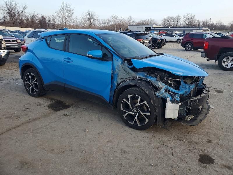 2019 Toyota C-hr xle