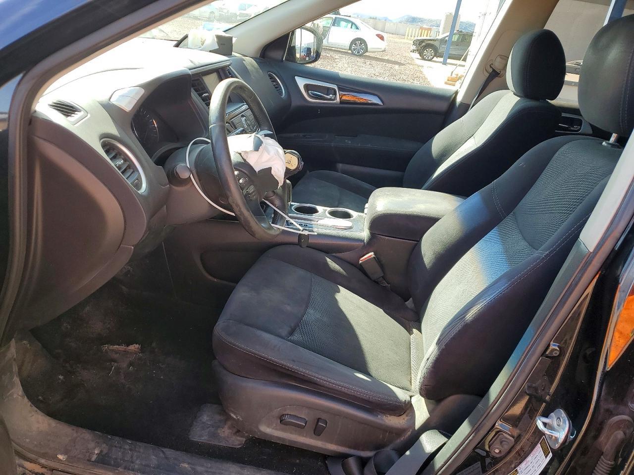 2016 Nissan Pathfinder