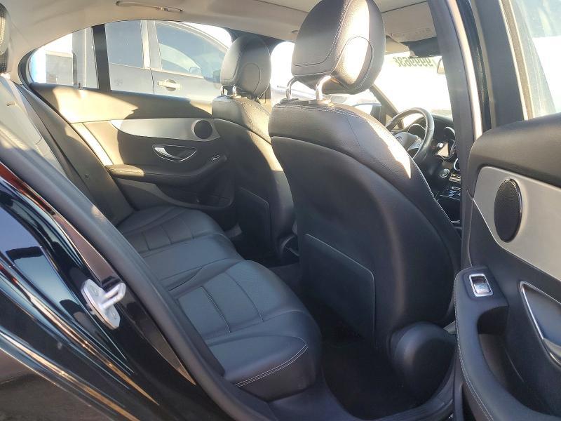 2016 Mercedes-Benz C300