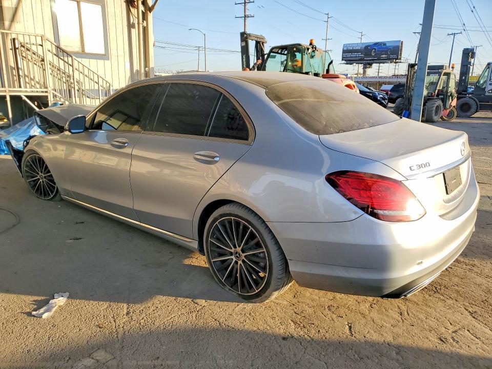 2021 Mercedes-Benz C300