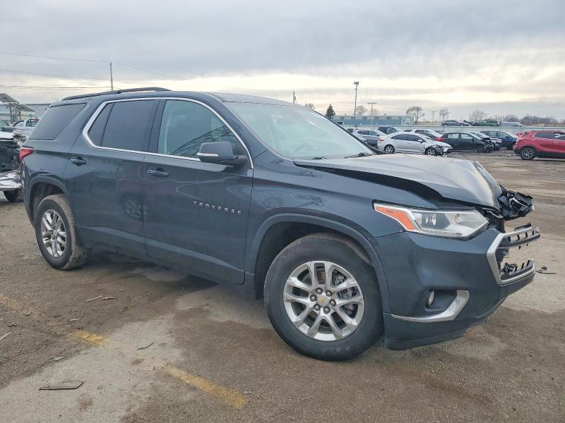 2021 Chevrolet Traverse lt