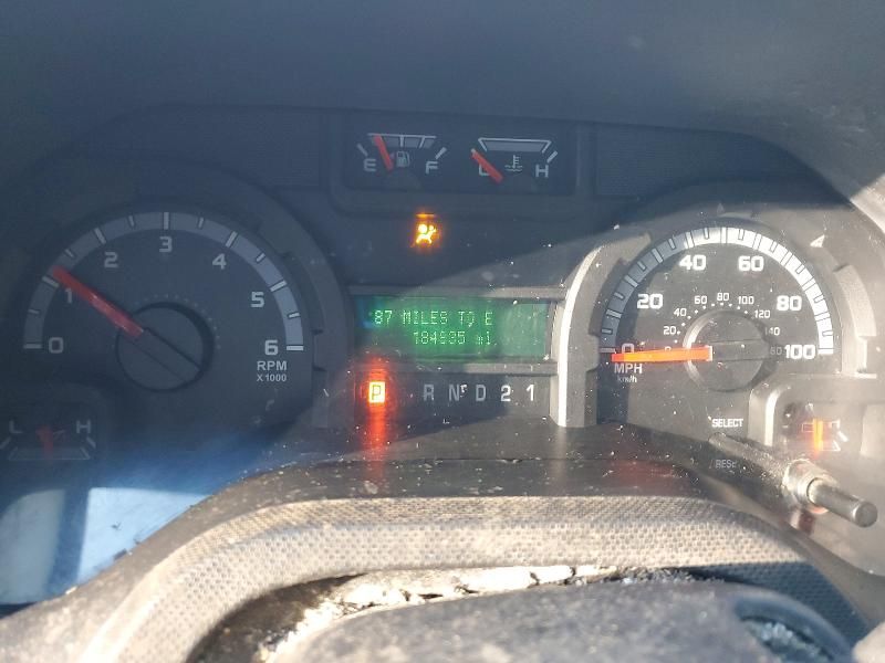 2014 Ford Econoline Cargo E-350 Super Duty Commerc