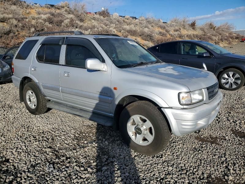 1998 Isuzu Trooper