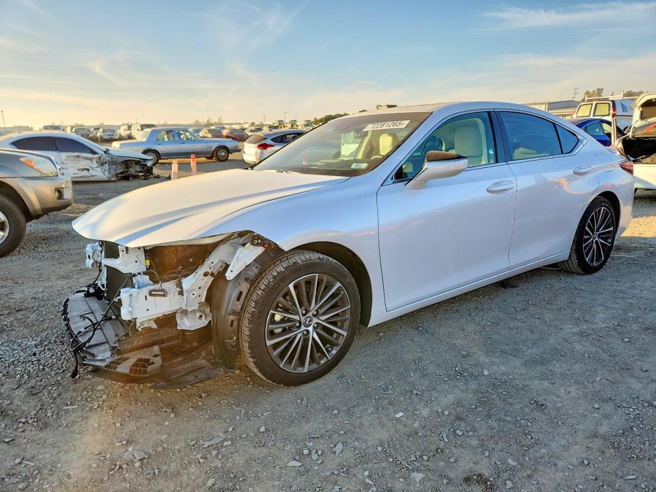 2025 Lexus Es 300h Base