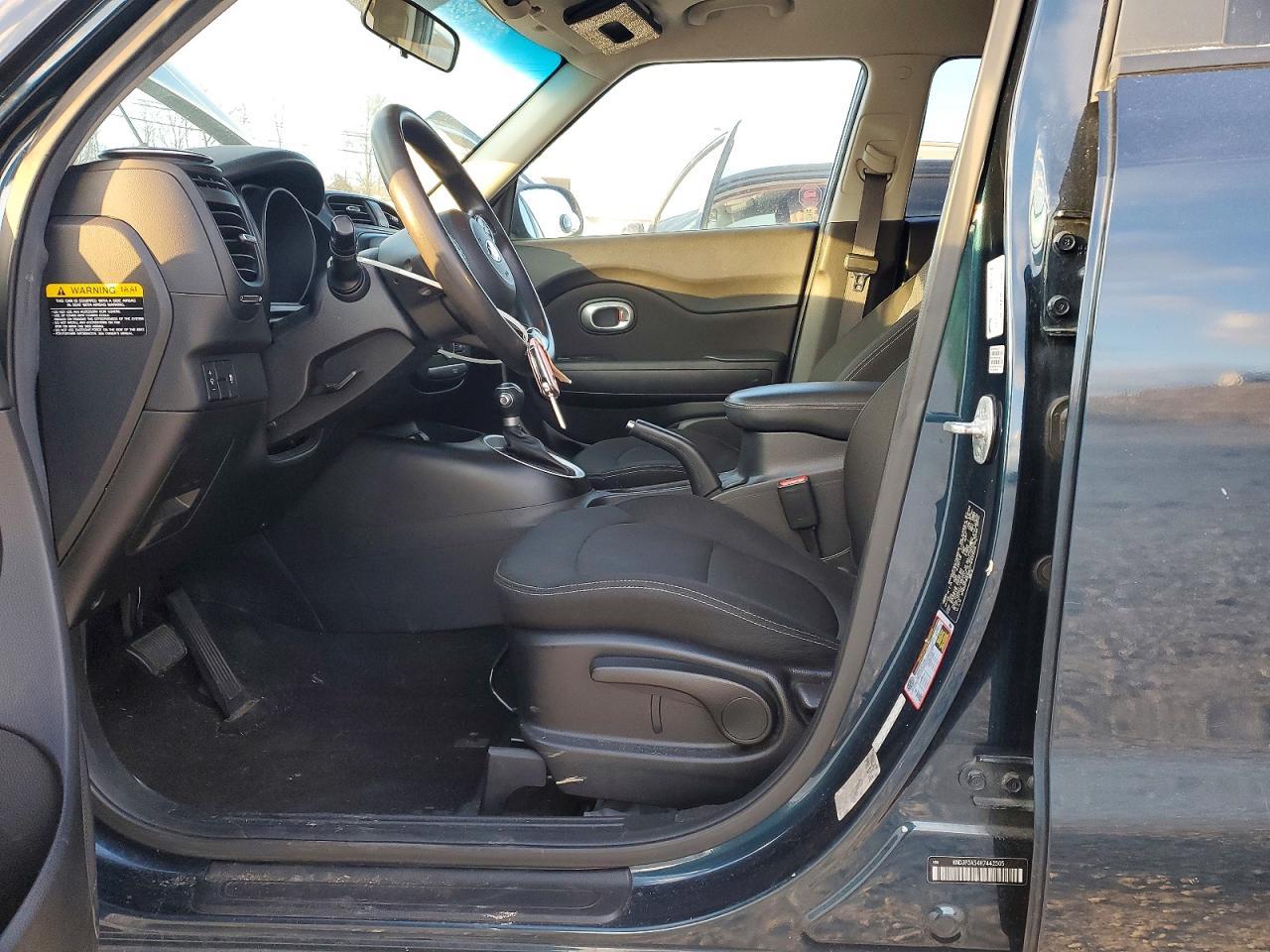 2017 KIA Soul +