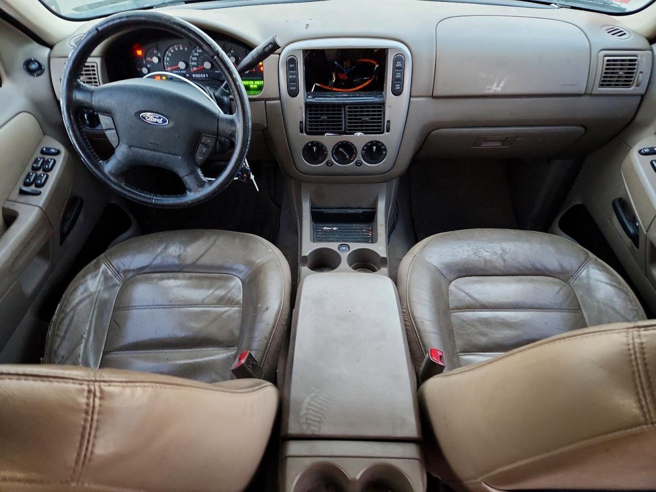 2005 Ford Explorer xlt
