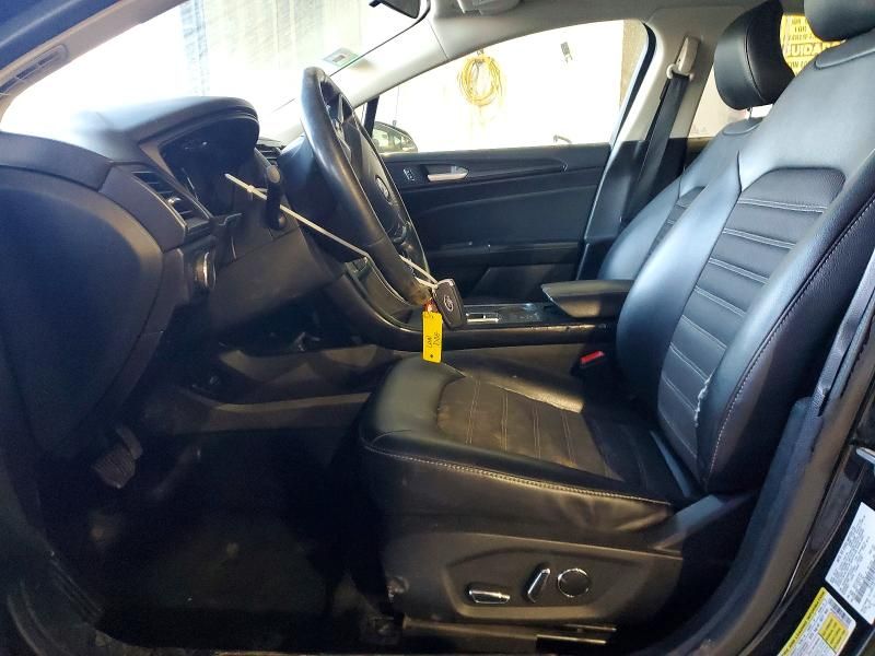 2018 Ford Fusion se Hybrid