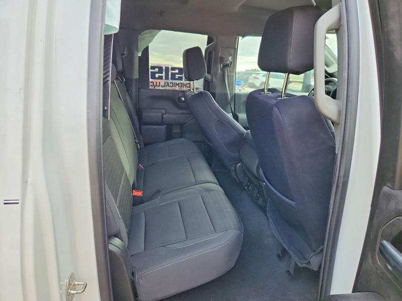 2024 Chevrolet Silverado K2500 Custom