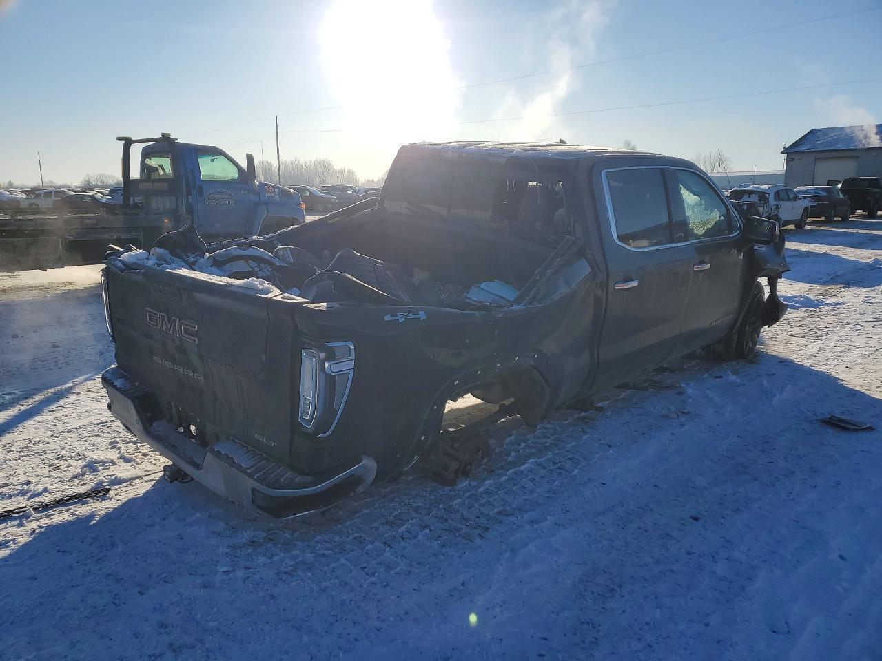 2022 GMC Sierra K1500 slt