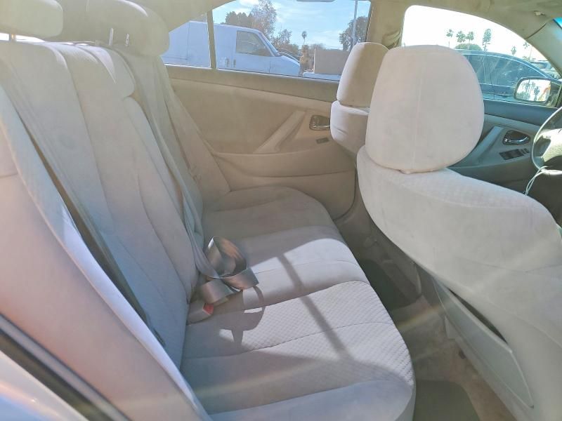 2008 Toyota Camry le