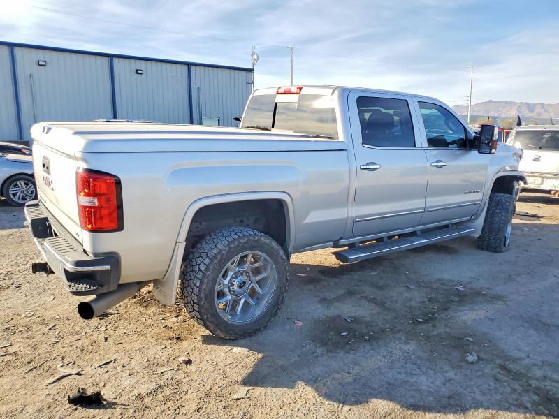 2016 GMC Sierra K2500 SLT