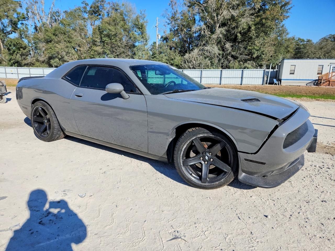 2017 Dodge Challenger sxt