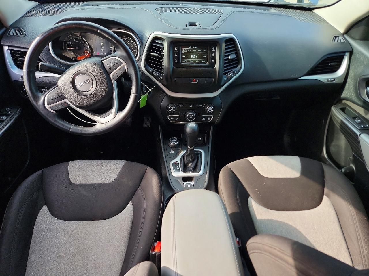 2014 Jeep Cherokee Sport