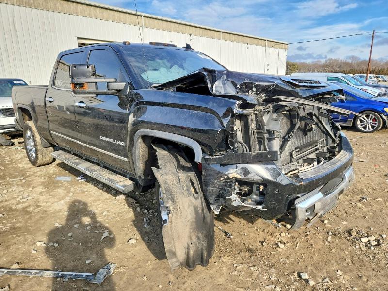 2018 GMC Sierra K2500 Denali