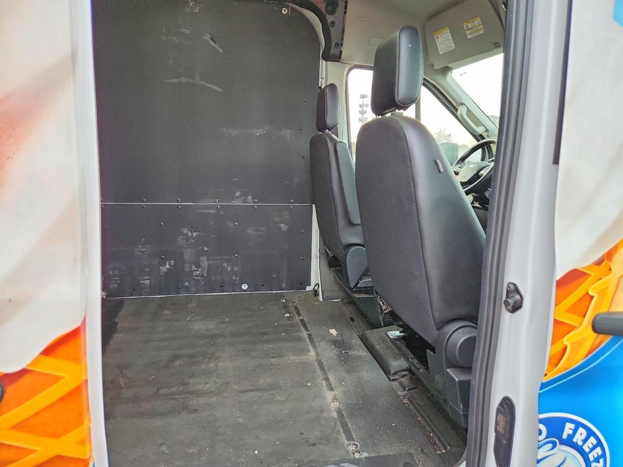 2023 Ford Transit 250 Delivery Van