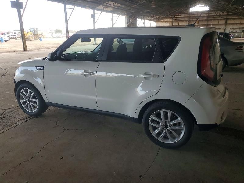 2017 KIA Soul +