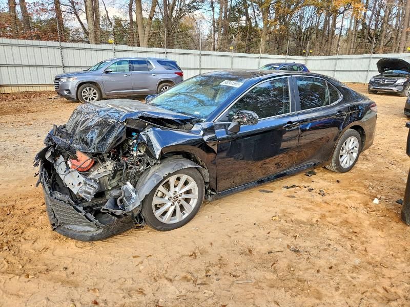 2021 Toyota Camry le