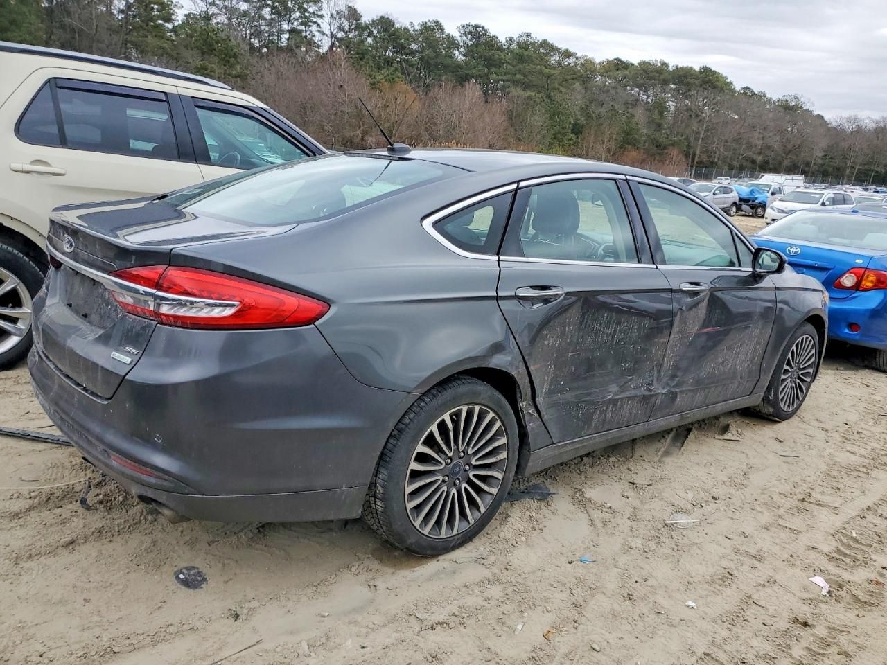 2017 Ford Fusion se