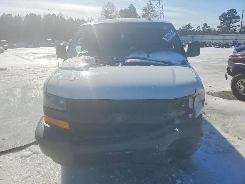 2020 Chevrolet Express 2500 Utility / Service van