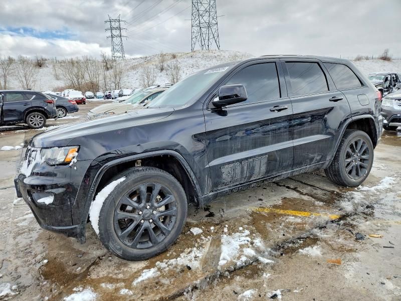 2020 Jeep Grand Cherokee Laredo