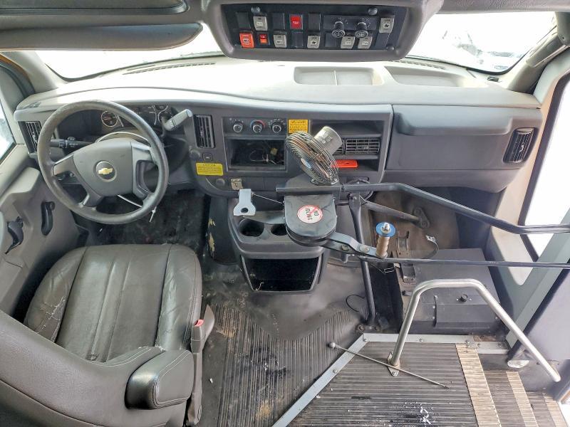 2011 Chev 2011 Thomas Minotour G3500-School Bus