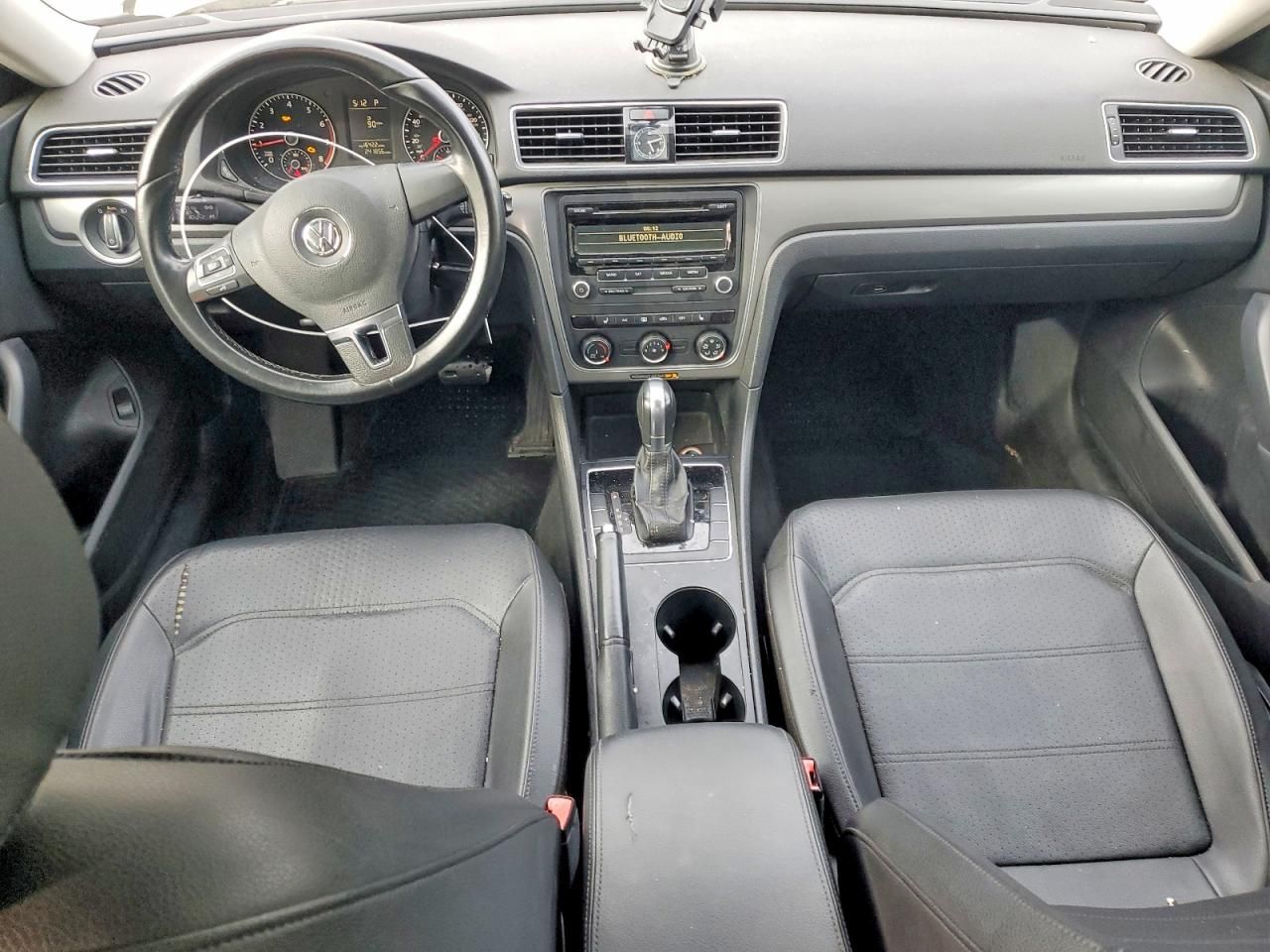 2015 Volkswagen Passat s