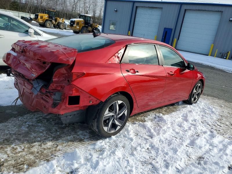 2022 Hyundai Elantra Limited