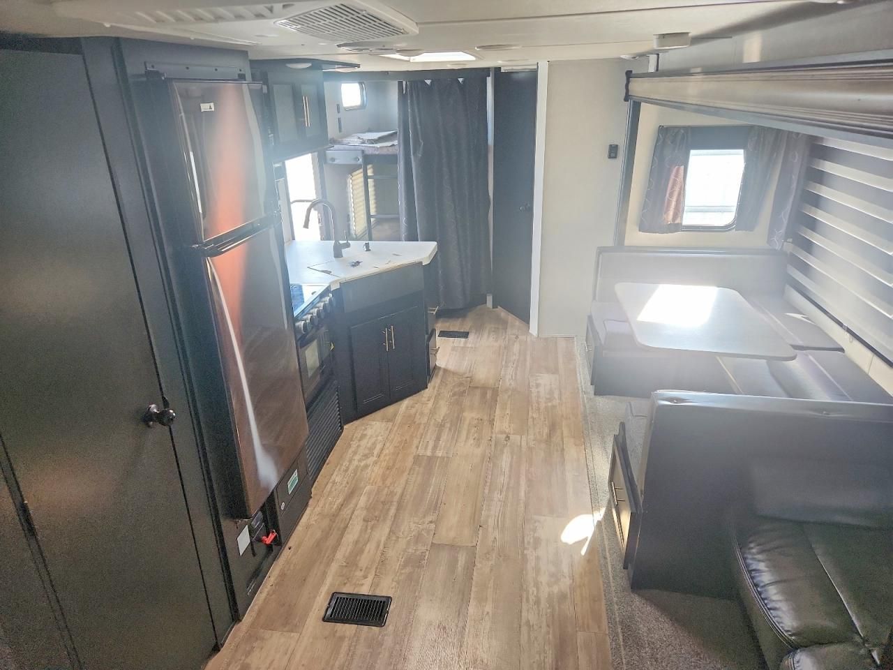 2021 Wildwood 2021 Foresriver Cherokee