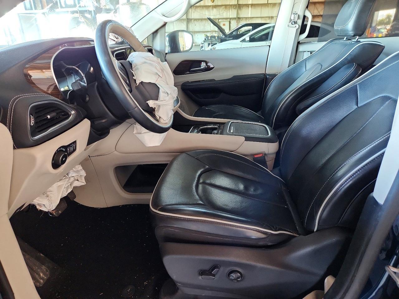 2021 Chrysler Pacifica Hybrid Limited