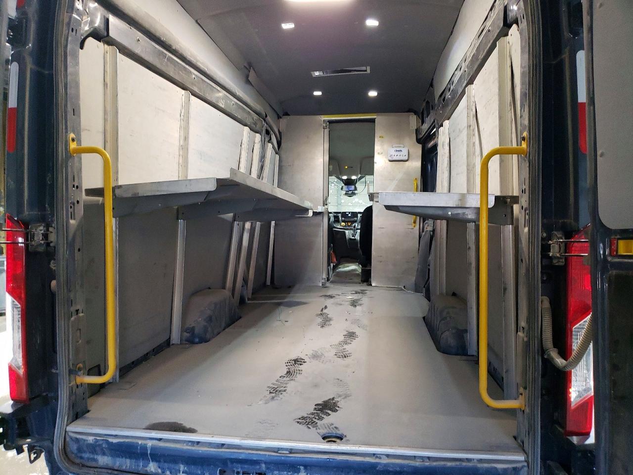 2021 Ford Transit T-250