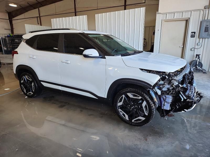 2024 KIA Seltos sx
