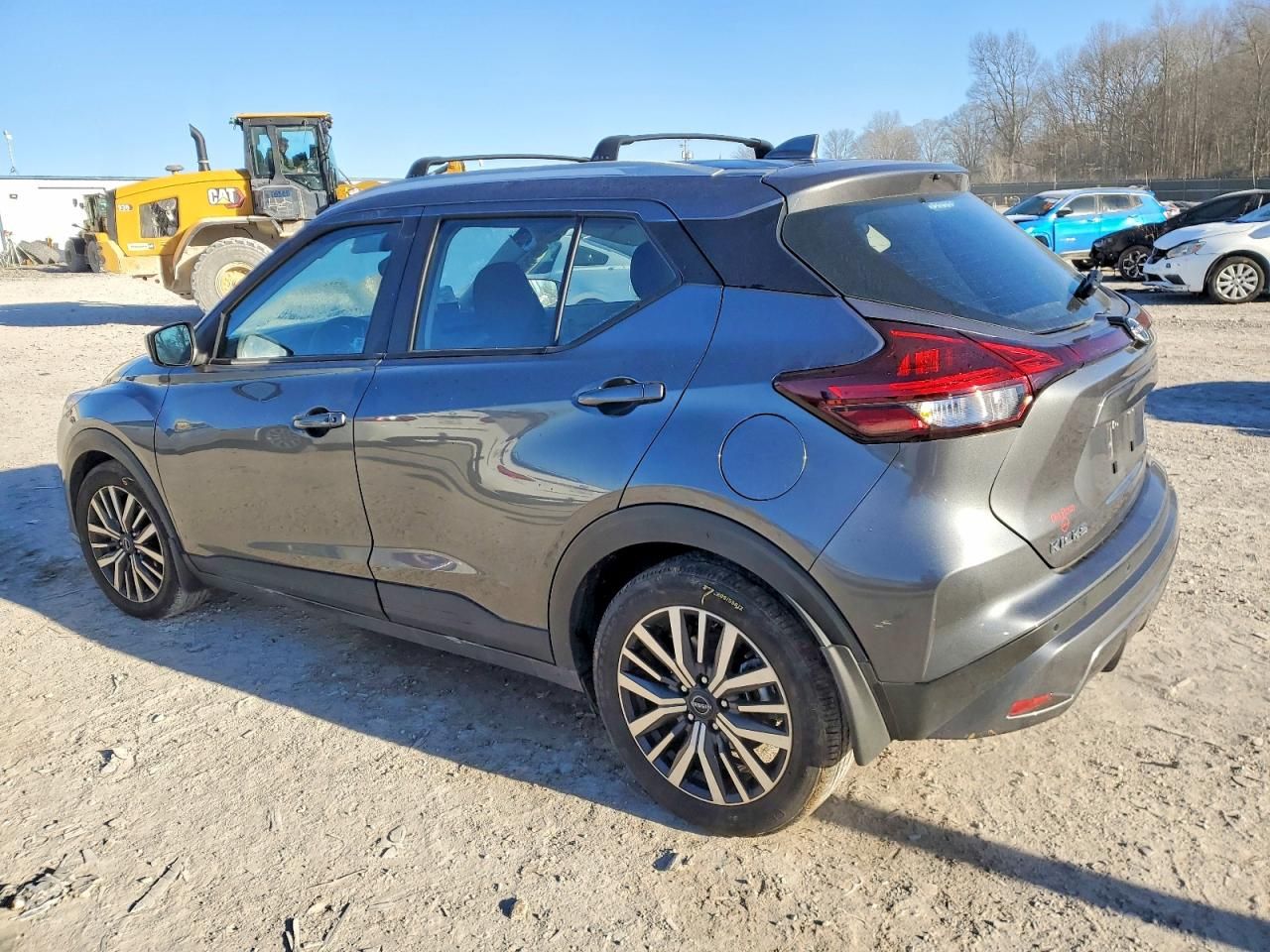 2024 Nissan Kicks sv