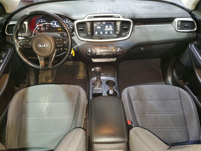 2017 KIA Sorento lx