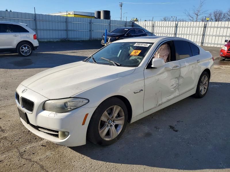 2011 BMW 528 i