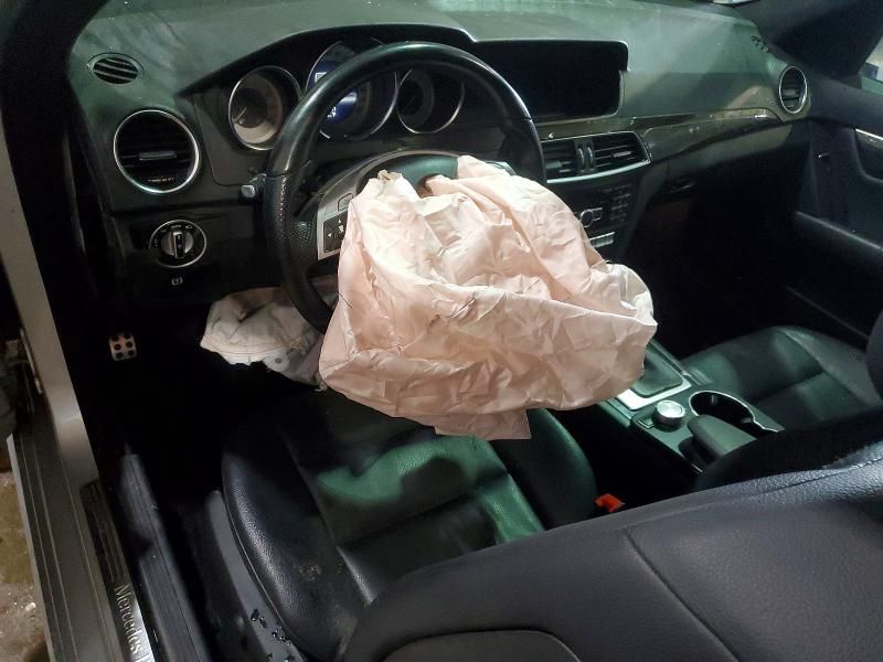 2013 Mercedes-Benz C 250