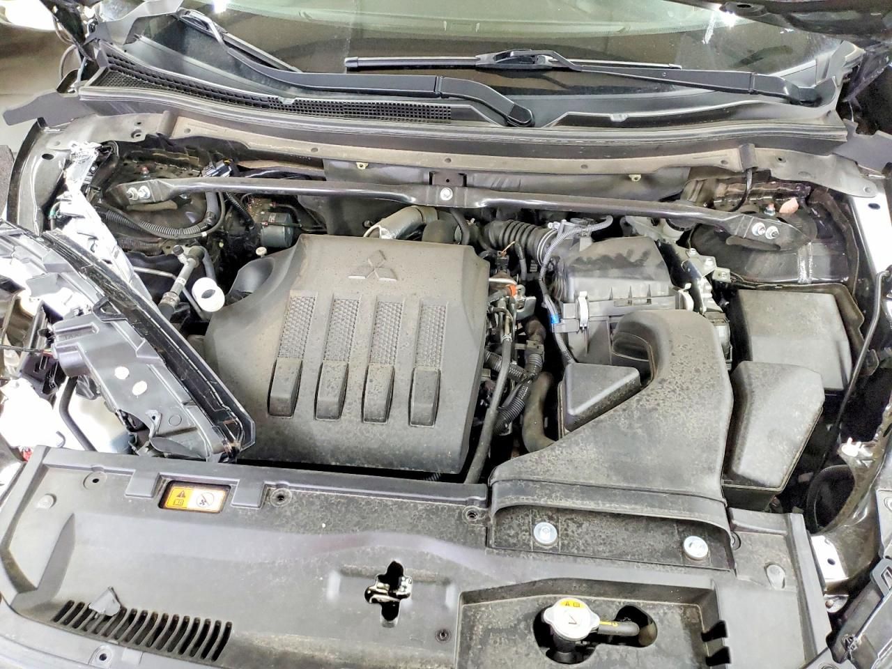 2023 Mitsubishi Eclipse Cross le