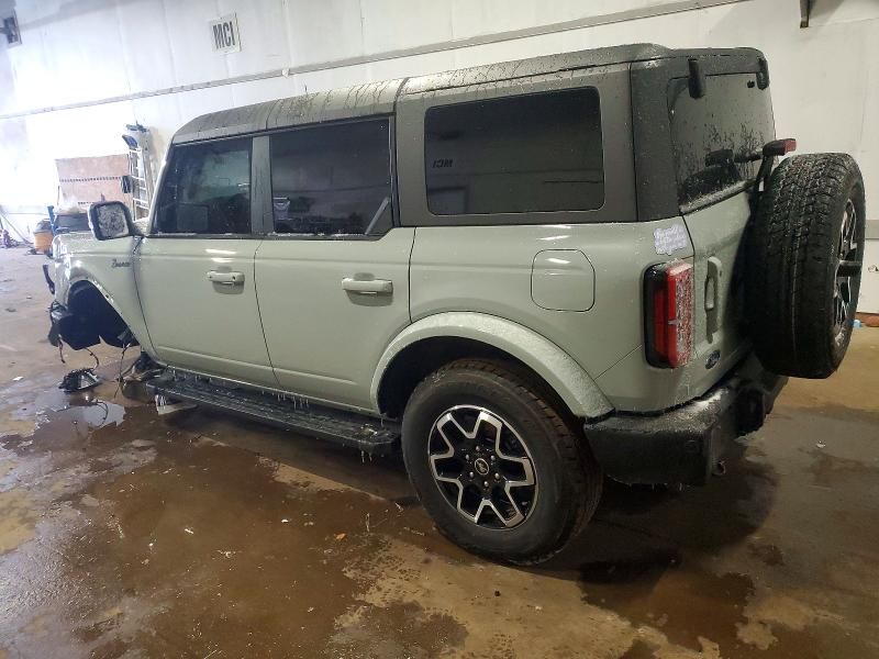 2024 Ford Bronco Outer Banks