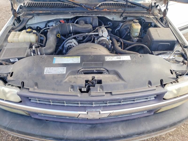 2001 Chevrolet Silverado C1500