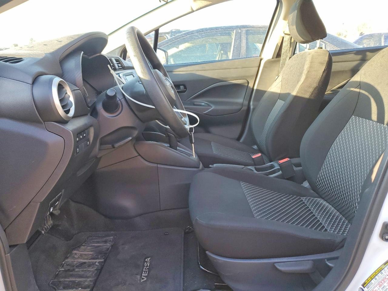 2024 Nissan Versa s