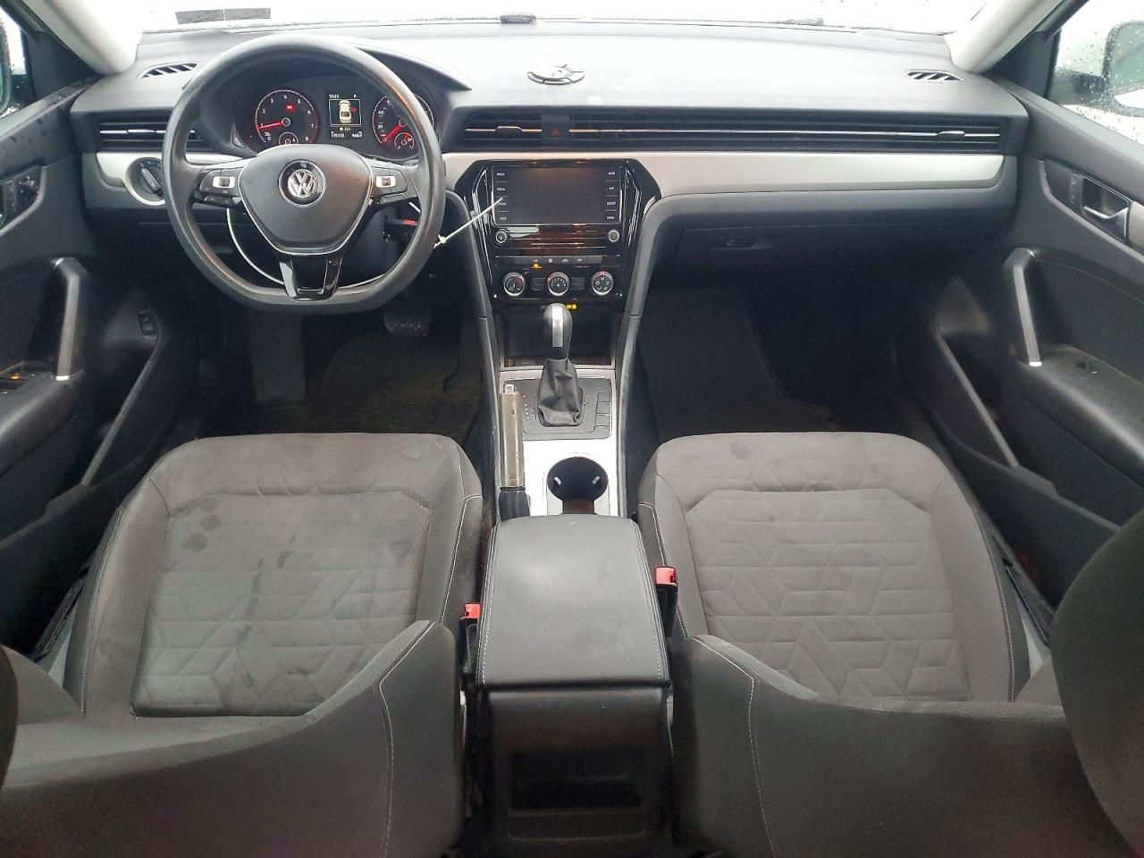 2020 Volkswagen Passat s