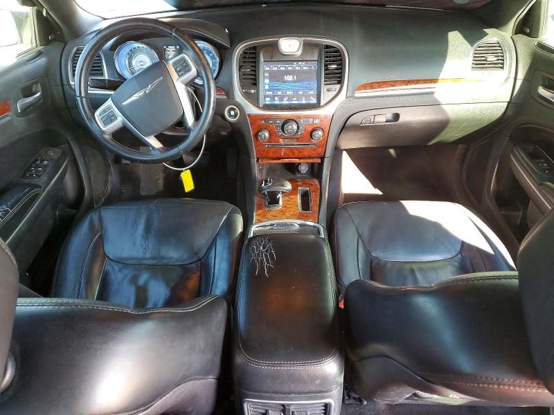 2012 Chrysler 300 Limited
