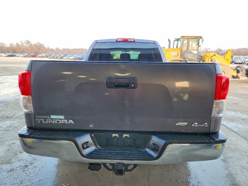 2011 Toyota Tundra Double cab SR5