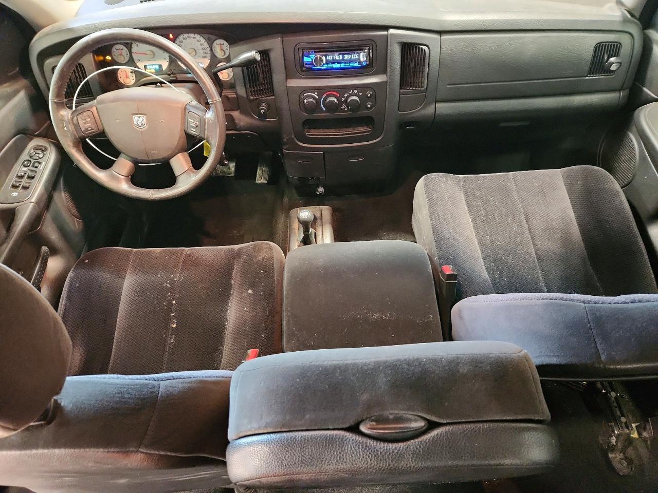 2005 Dodge RAM 1500 ST