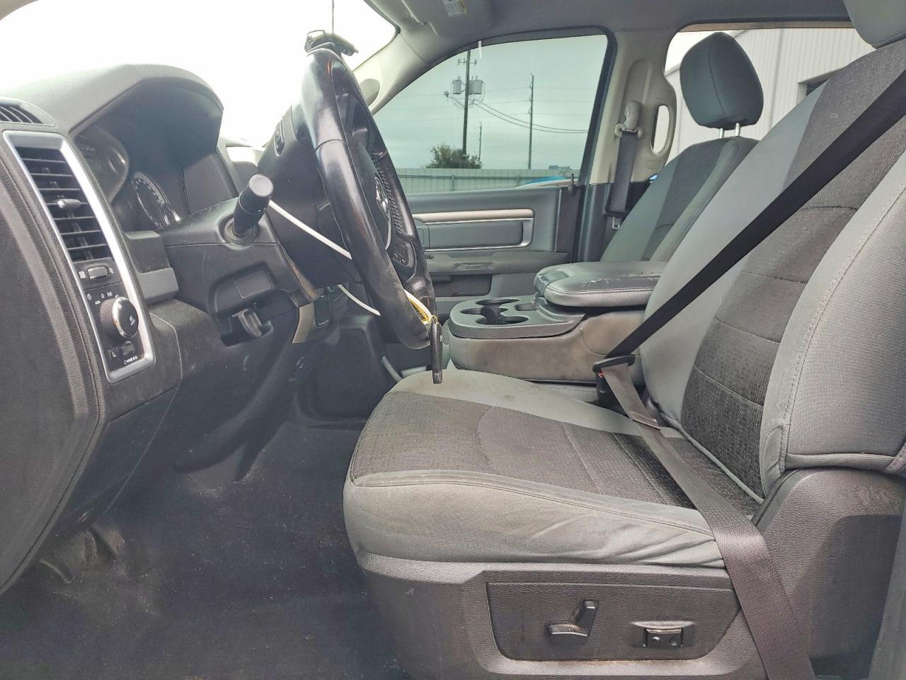 2019 Dodge RAM 1500 Classic SLT