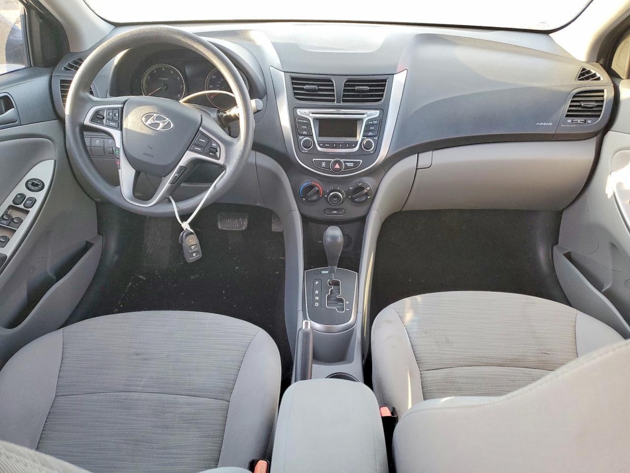 2016 Hyundai Accent se